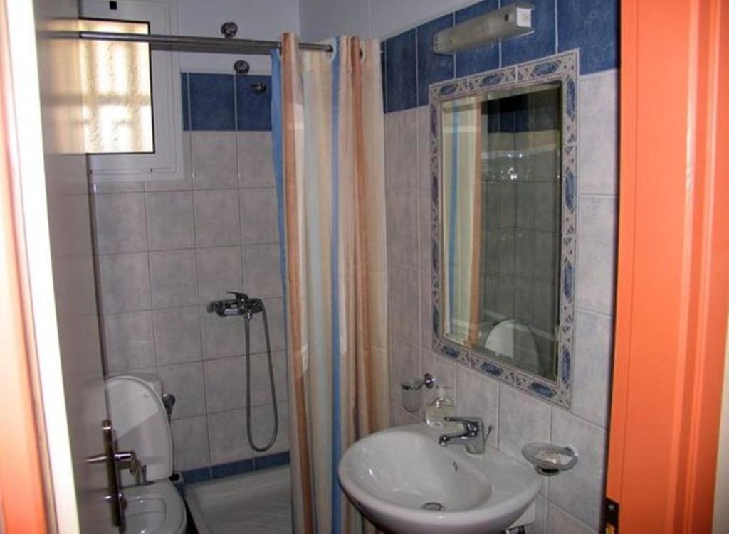Apollon Hotel Tiros Ngoại thất bức ảnh